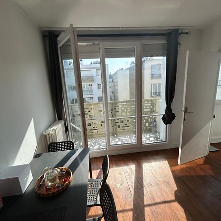 Appartement Meuble Tres Bien Situe Boulogne-Billancourt Exterior photo